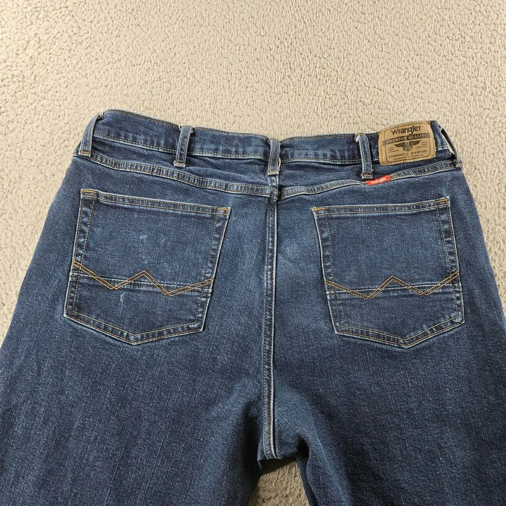 Wrangler Relaxed Boot Cut Jeans Mens 36x30 Dark Wash Blue Stretch‎ Western Chore